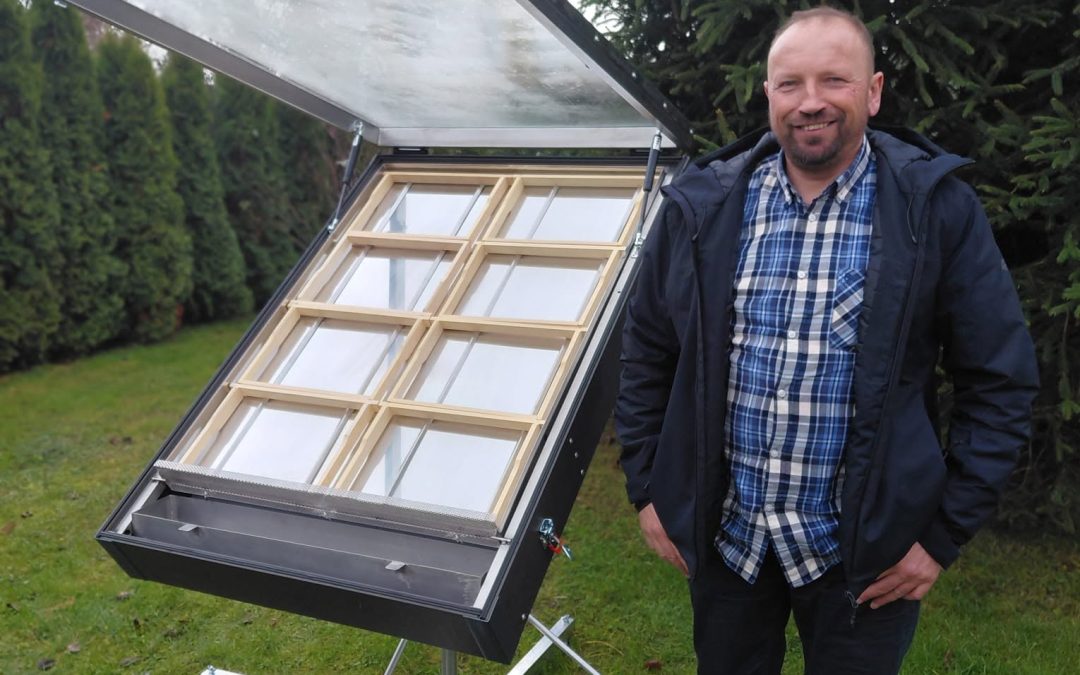 Wytapiarka do wosku mojego projektu. Słońce, ramki i kawał solidnej roboty